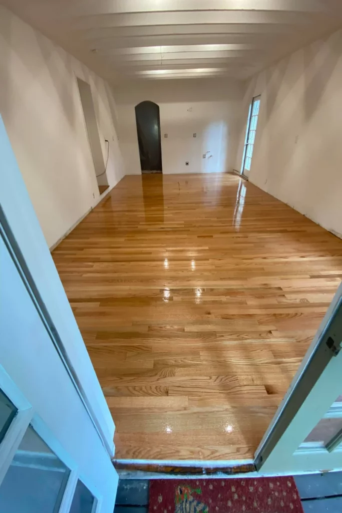 Professional floor refinishing Reliable floor refinishing